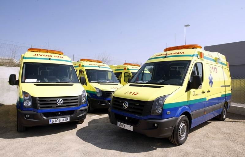 VOLKSWAGEN VEHÍCULOS COMERCIALES ENTREGA UNA FLOTA DE CRAFTER AMBULANCIA