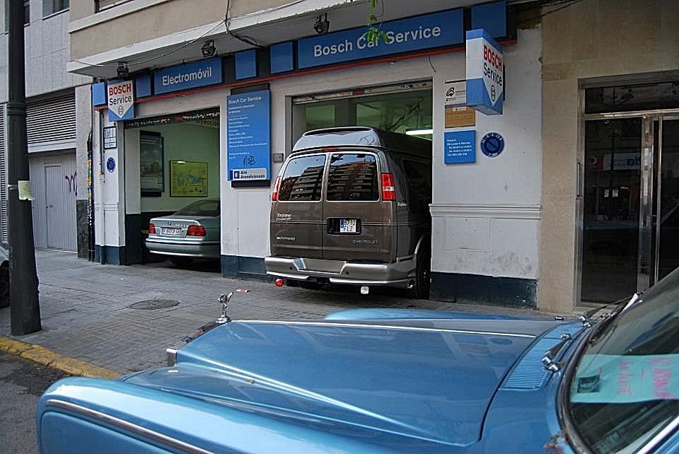 ELECTROMÓVIL, S. C. V. L., REFERENTE ENTRE LOS TALLERES VALENCIANOS ELECTROMÓVIL, S. C. V. L.