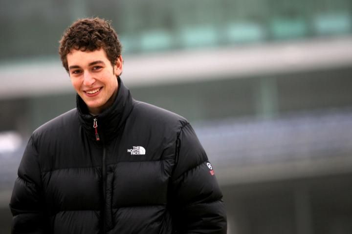 HECTOR HURST FIRMA CON EMILIODEVILLOTA MOTORSPORT emiliodevillotaMOTORSPORT.