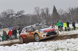 CITROËN EN EL RALLY DE MONTECARLO: LOEB Y ELENA, A PLENA MARCHA. CITROËN.