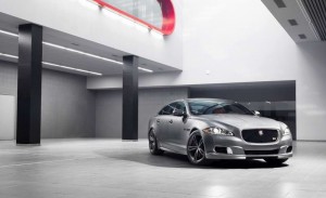 JAGUAR EXPANDE SU GAMA “R” CON EL DEBUT MUNDIAL DEL XJR EN EL SALÓN DEL AUTOMÓVIL DE NUEVA YORK 2013. JAGUAR.