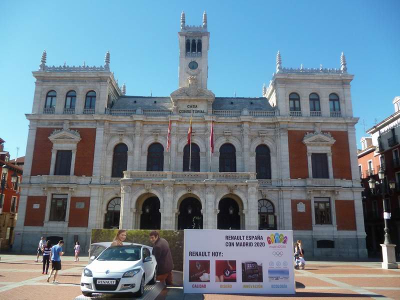 VISITAMOS LA EXPOSICIÓN DE LOS 60 AÑOS DE RENAULT EN VALLADOLID