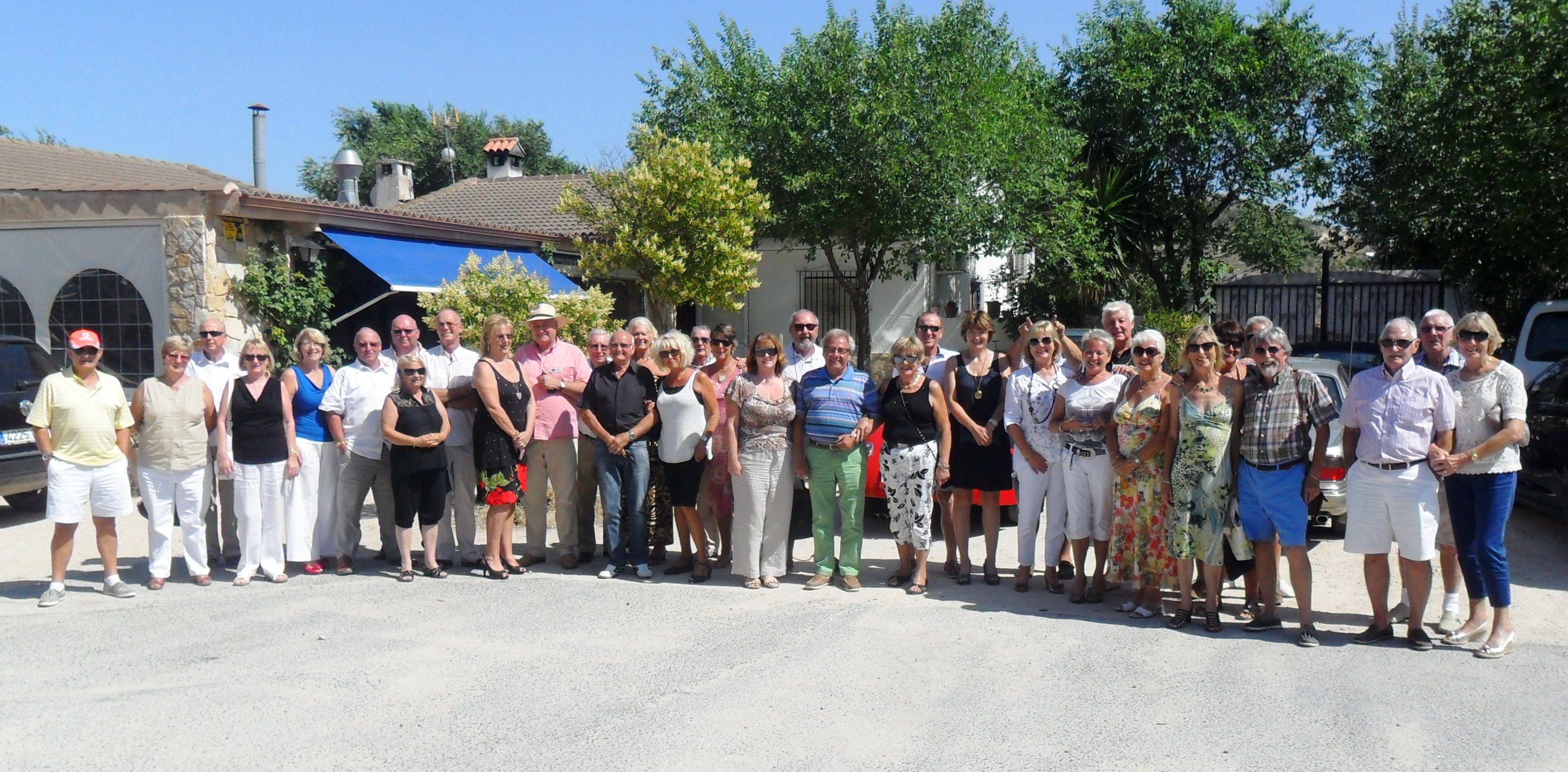 JAGUARS – COUNTRY LUNCH CONVOY TO SAX