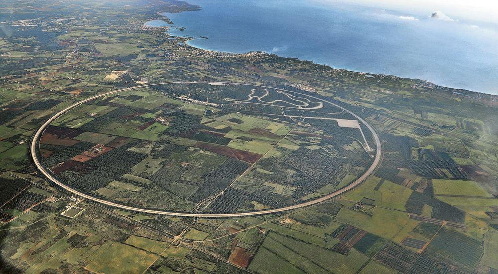 PORSCHE CELEBRATES 40TH ANNIVERSARY OF TESTING FACILITY IN NARDÒ/ITALY PORSCHE