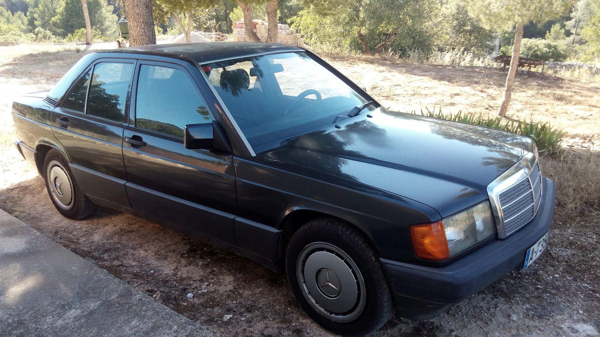 SE VENDE MERCEDES-BENZ 190 E – 2,0 (1991) MERCEDES_BENZ