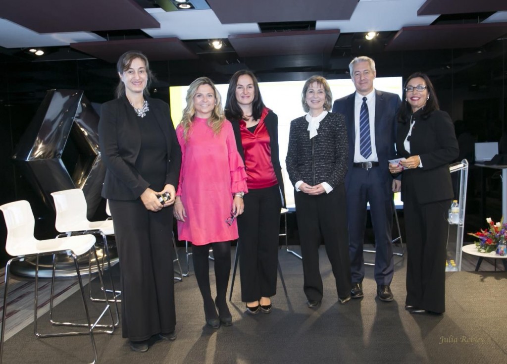 Gita Roux RENAULT CELEBRA SU III CONGRESO WOMEN@RENAULT