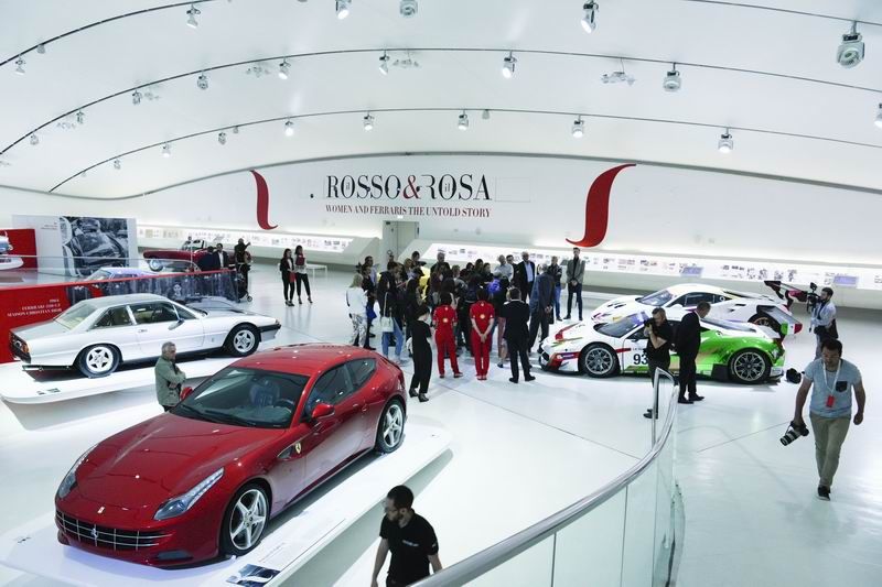 ENZO FERRARI MUSEUM OF MODENA: ‘IL ROSSO & IL ROSA – WOMEN AND FERRARI, THE UNTOLD STORY’ ferrari
