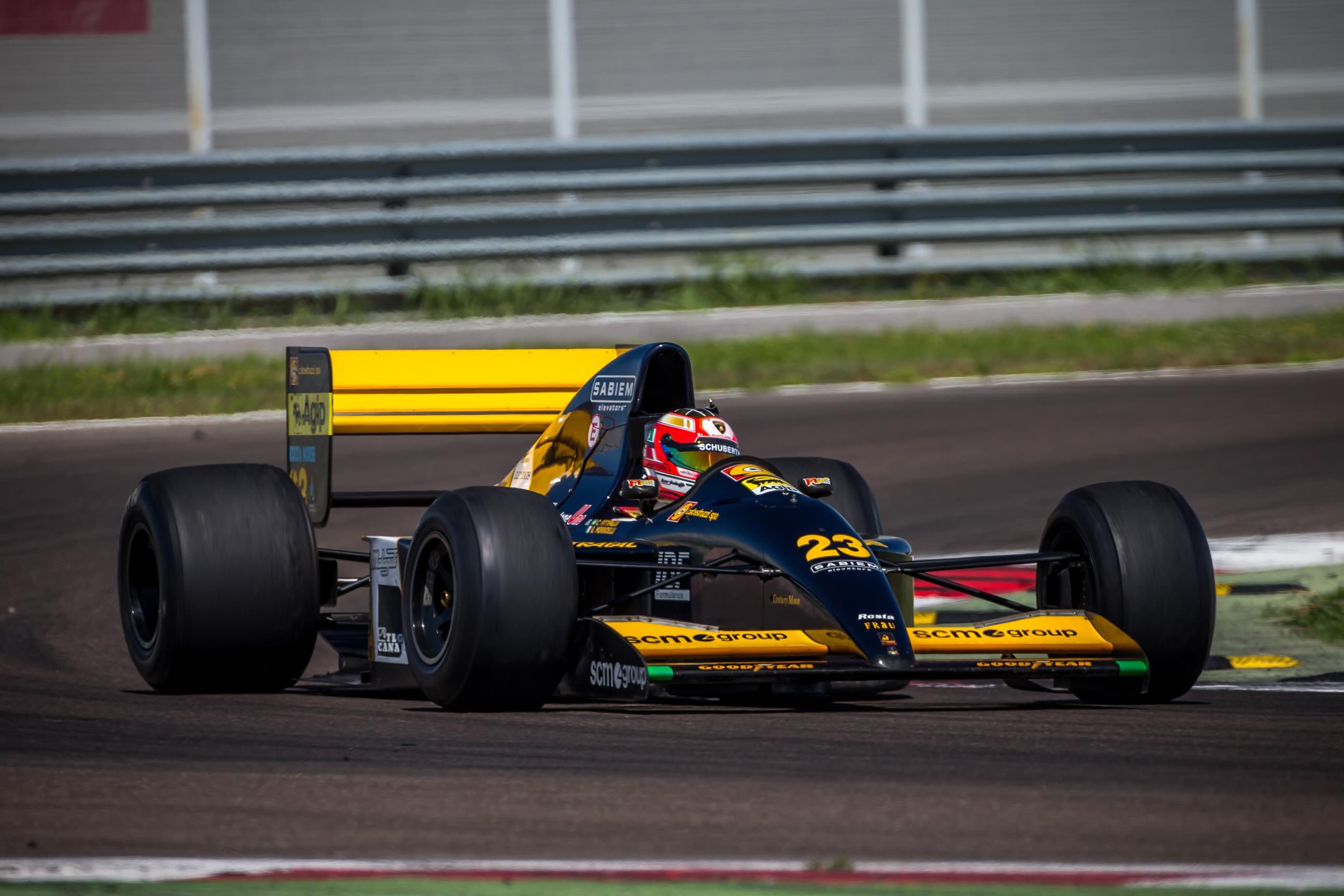THE MINARDI 191B F1 WITH LAMBORGHINI ENGINE RETURNS TO RACING AFTER 26 YEARS MINARDI