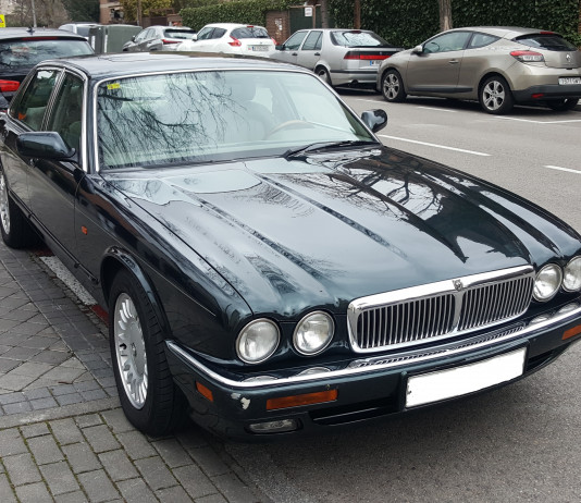 SE VENDE JAGUAR XJ12 (1995)