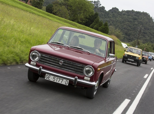 SEAT HISTÓRICOS O EL PLACER DE CONDUCIR UN COCHE HISTÓRICO
