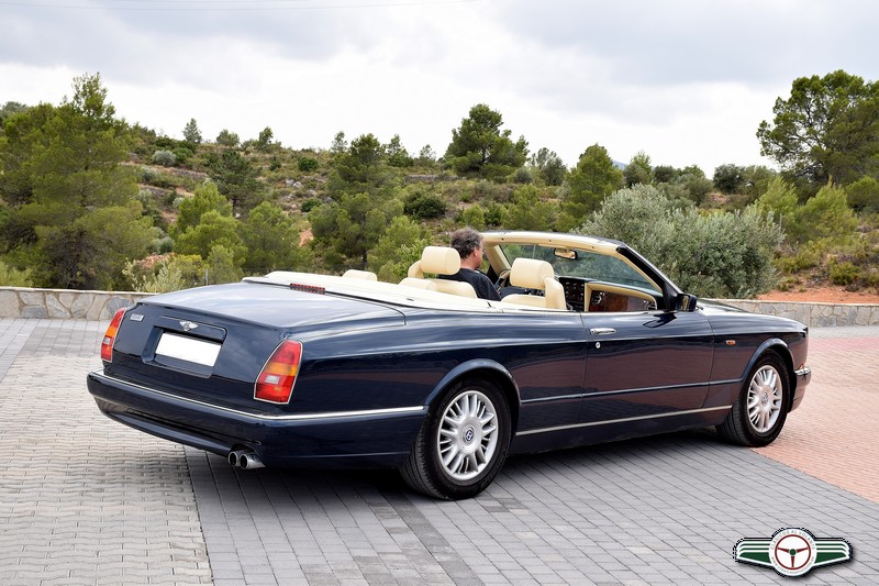 EL AZURE GANA UN 25% DE RIGIDEZ TORSIONAL FRENTE AL MODELO QUE SUSTITUYE, OFRECIENDO UN MAYOR NIVEL DE CONFORT