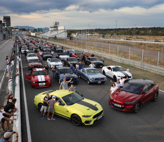 EL CIRCUITO DEL JARAMA REÚNE 200 FORD MUSTANG PROCEDENTES DE TODA ESPAÑA