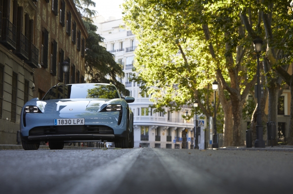 MOVILIDAD ELÉCTRICA, TAYCAN CROSS TURISMO, 2021, PORSCHE IBÉRICA