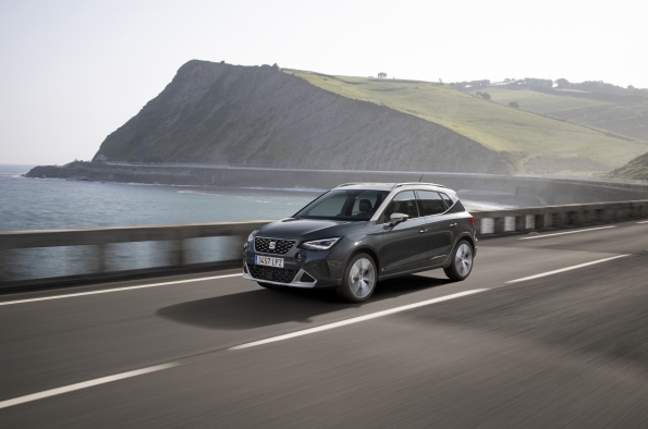 SEAT ARONA SEAT ARONA