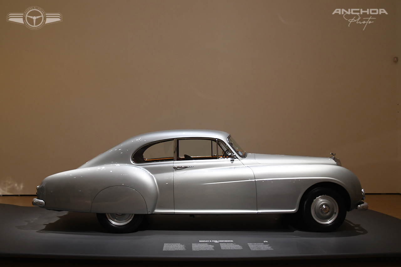 BENTLEY R-TYPE CONTINENTAL (1953), PRESTADO POR LA COLECCIÓN DE LA FAMILIA FOSTER