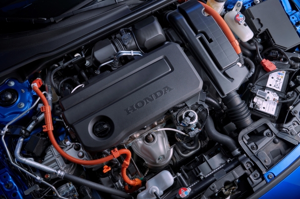 EL CIVIC, DISPONIBLE EXCLUSIVAMENTE CON MOTORIZACIÓN HÍBRIDA, ES EL ÚLTIMO MODELO ELECTRIFICADO DE LA GAMA HONDA EL CIVIC, DISPONIBLE EXCLUSIVAMENTE CON MOTORIZACIÓN HÍBRIDA, ES EL ÚLTIMO MODELO ELECTRIFICADO DE LA GAMA HONDA