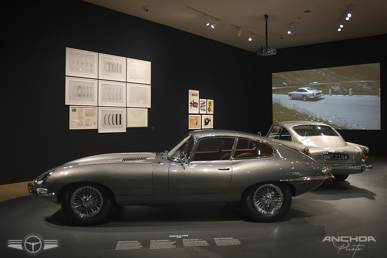 JAGUAR E-TYPE (1963), PRESTADO POR LA COLECCIÓN DE LA FAMILIA FOSTER
