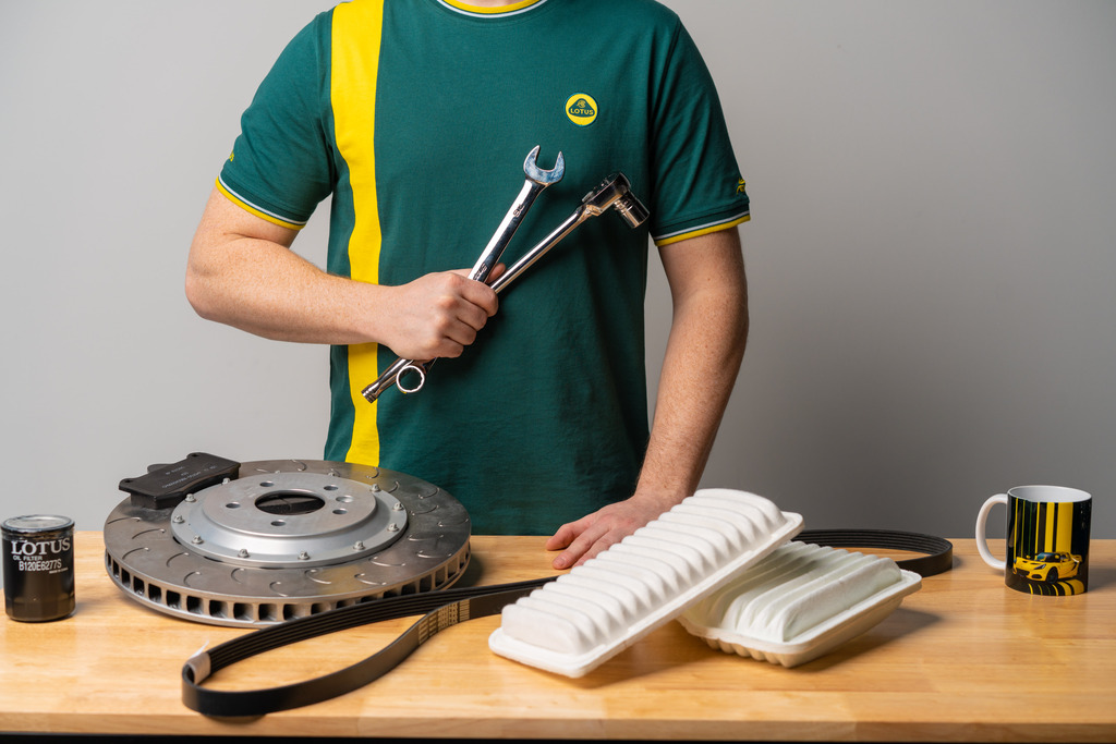 • LATEST LOTUS MERCHANDISE PLUS SOME HERITAGE ITEMS ALSO AVAILABLE VIA PARTS.LOTUSCARS.COM