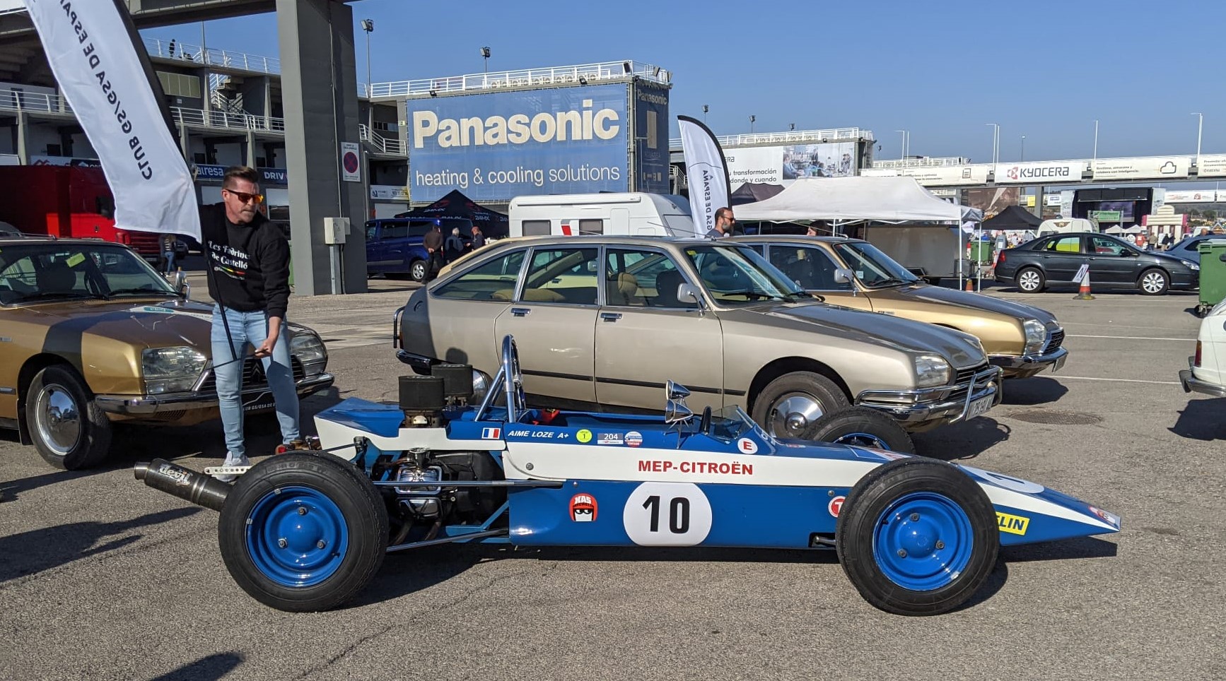 MONOPLAZA DE LAS SERIES FRANCESAS “FORMULA BLEU”