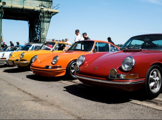 REUNIÓN LUFTGEKÜHLT 9 EN SAN FRANCISCO LA EDICIÓN DE 2023 DE LA CÉLEBRE REUNIÓN DE MODELOS PORSCHE REFRIGERADOS POR AIRE SE HA CELEBRADO EN MARE ISLAND, SAN FRANCISCO
