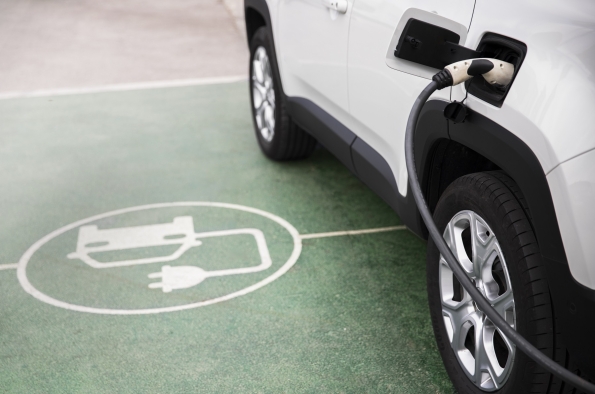 ESPAÑA SE MANTIENE EN LA COLA DEL DESARROLLO DE ELECTROMOVILIDAD