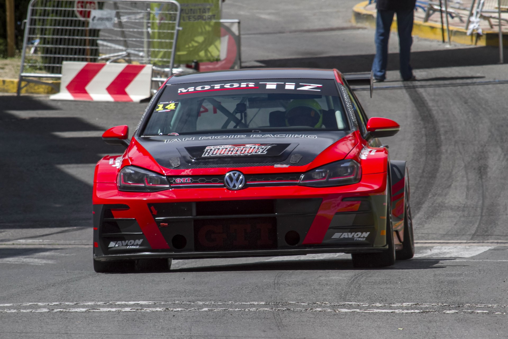 SALA HERMANOS Y VW, VEHÍCULO OFICIAL DE LA “SUBIDA A LES REVOLTES D’IBI TROFEO VILLA DEL JUGUETE 2023” POR TERCER AÑO