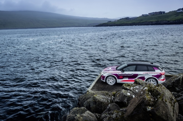 AUDI Q6 E-TRON