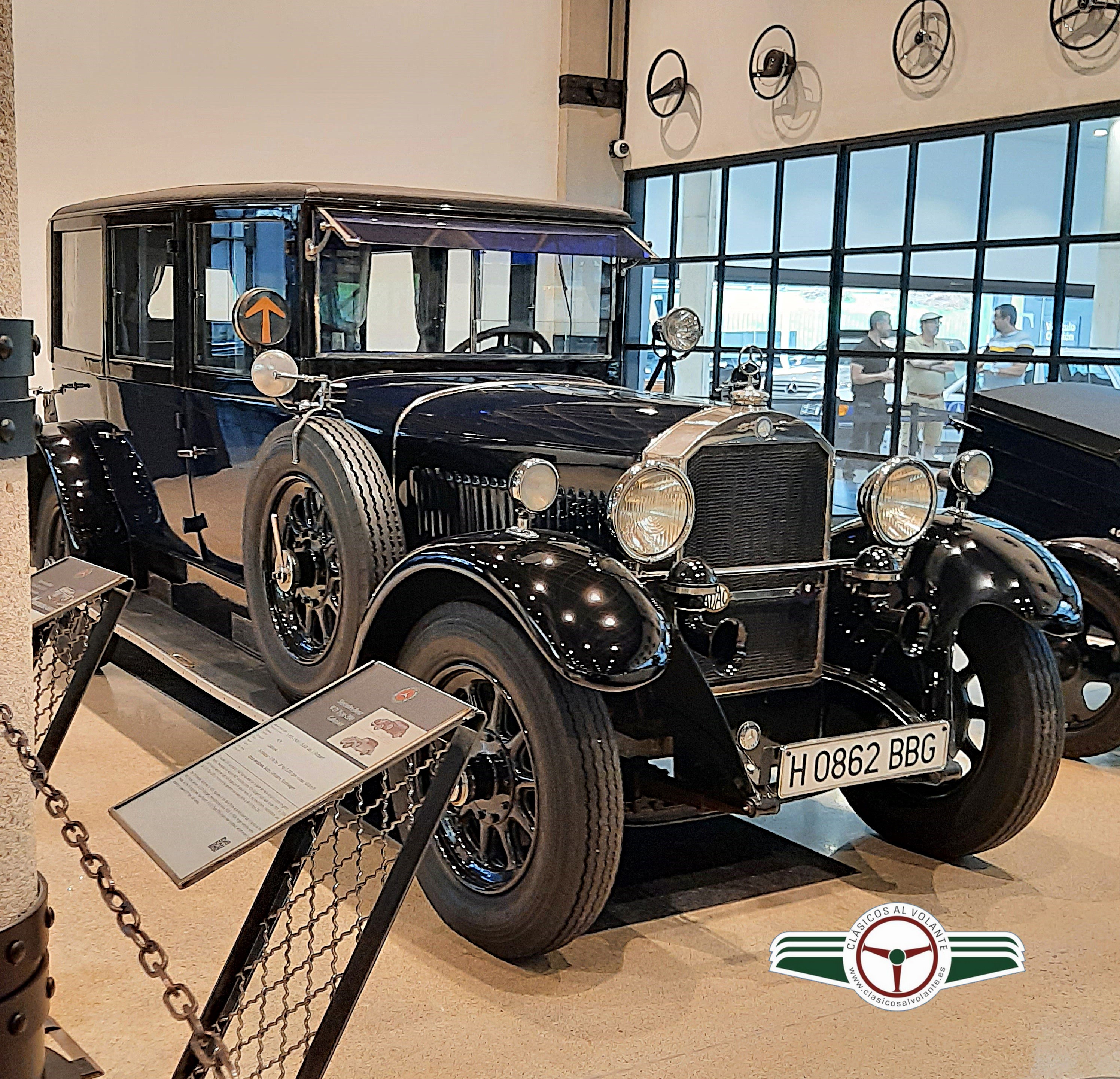 W03 Type 320 12/55 Pullman Limousine. 1926-1930 (4.432 uds)