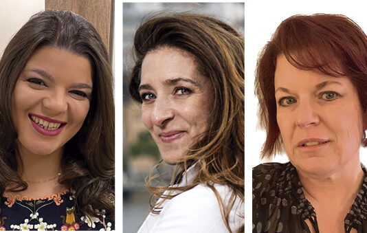 ESTAS SON LAS CINCO MUJERES QUE ESTARÁN AL FRENTE DEL COMITÉ DE VOTACIÓN DE LOS PREMIOS WWCOTY 2025 DE IZQUIERDA A DERECHA EL JURADO DEL WWCOTY: ALICIA RYZEWSKI , ISADORA LIMA CARVALHO, MONICA SECONDINO, TANYA GAZDIK AND TINA VUJANOVIĆ