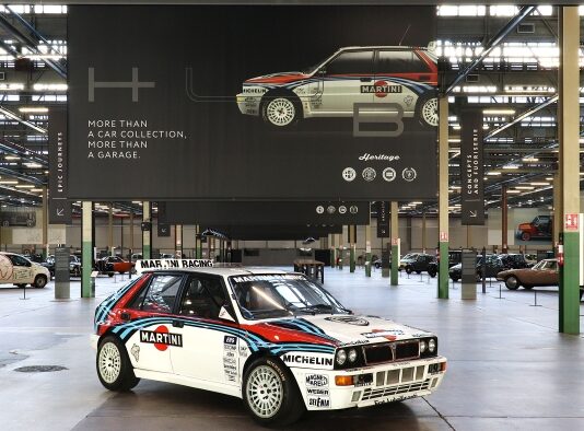 LANCIA: SINÓNIMO DE RALLY EN EL MUNDO LA EXPOSICIÓN TEMPORAL DE LANCIA “LOS RALLIES: DEL POLVO A LA GLORIA” YA ESTÁ ABIERTA EN EL PRESTIGIOSO MUSEO AUTOWORLD DE BRUSELAS.