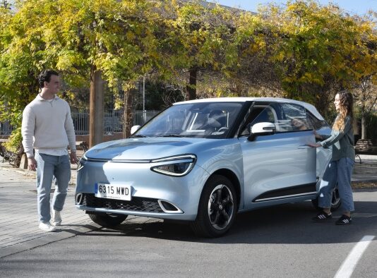 DONGFENG PRESENTA LOS #UNBOXING DAYS LOS DÍAS 3, 4 Y 5 DE ABRIL DONGFENG PRESENTA LOS #UNBOXING DAYS LOS DÍAS 3, 4 Y 5 DE ABRIL