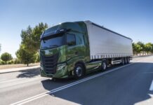 TÜV SÜD CONFIRMA UNA MEJORA EN LA EFICIENCIA DE COMBUSTIBLE DEL IVECO S- WAY IVECO S-WAY