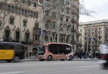 RENAULT GROUP Y WERIDE PONEN EN MARCHA SU PRIMERA PRUEBA DE MINIBÚS AUTÓNOMO EN ESPAÑA RENAULT GROUP Y WERIDE PONEN EN MARCHA SU PRIMERA PRUEBA DE MINIBÚS AUTÓNOMO EN ESPAÑA