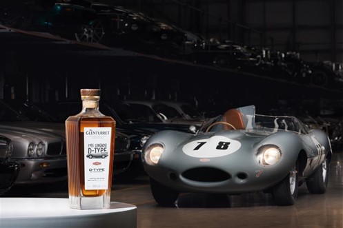 JAGUAR CLASSIC Y THE GLENTURRET CELEBRAN EL 70 ANIVERSARIO DEL JAGUAR D-TYPE CON UN WHISKY EXCLUSIVO