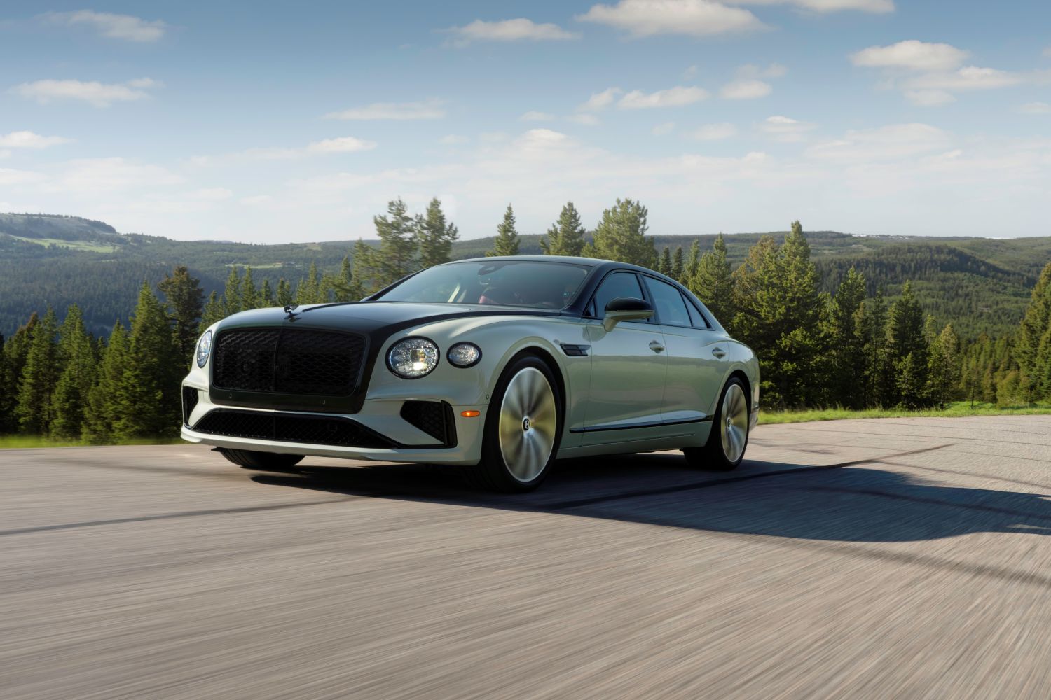 BENTLEY MOTORS ENTERS NEXT PHASE IN INDIA WITH NEW NATIONAL OPERATIONS