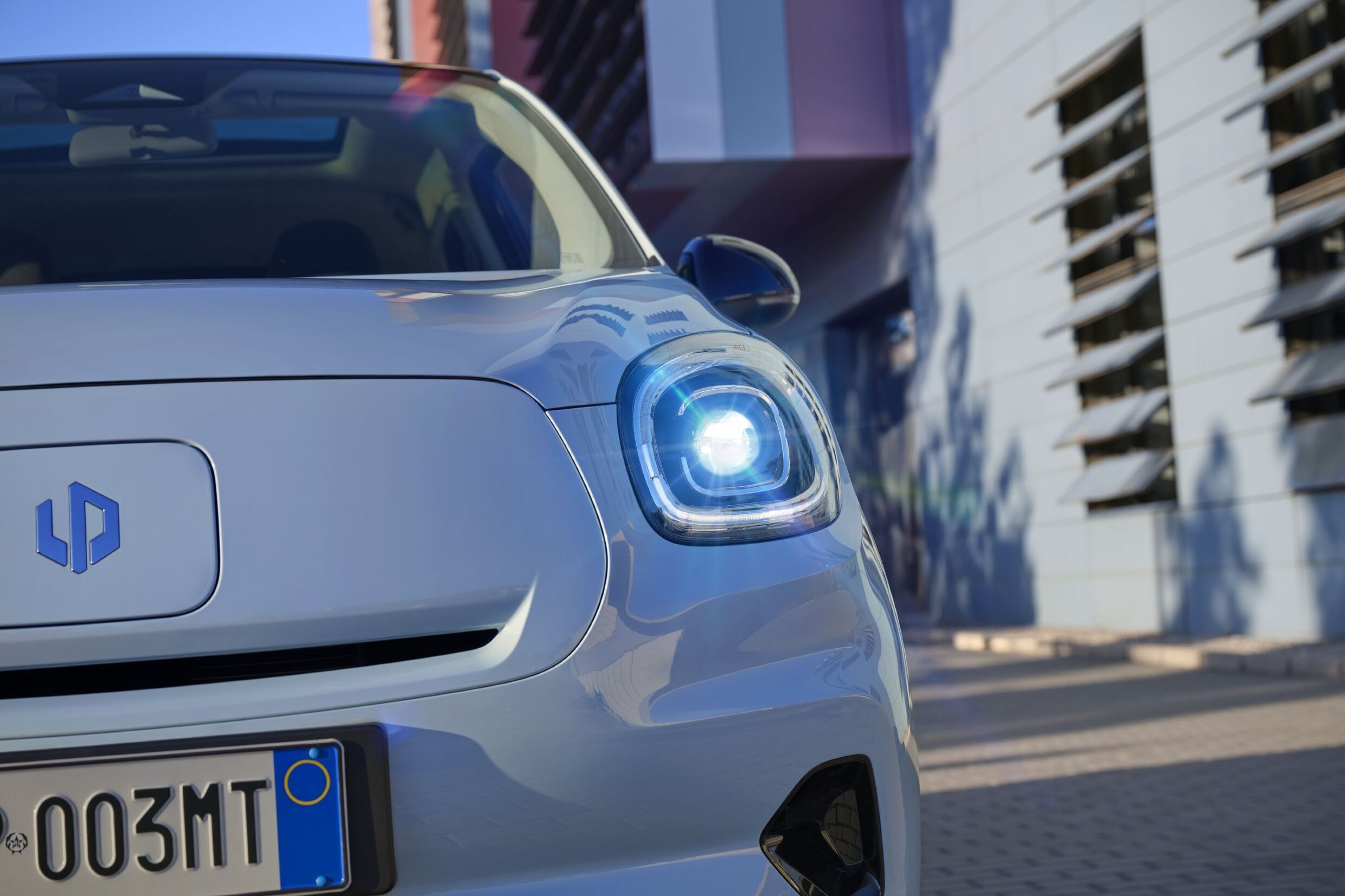 LEAPMOTOR CONSOLIDA SU CRECIMIENTO EN ESPAÑA CON MÁS DE 1.000 UNIDADES VENDIDAS EN 2025