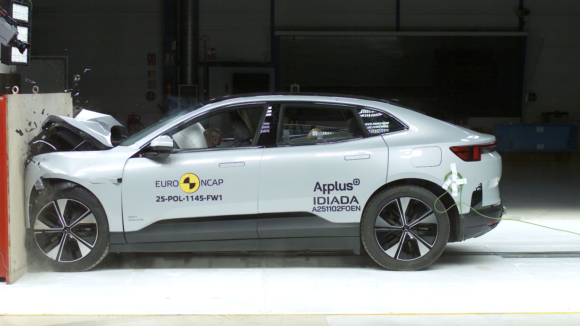 POLESTAR 4 ACHIEVES 5-STAR EURO NCAP SAFETY RATING