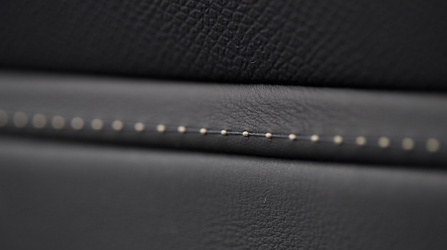 ACABADO "POINT DE PERLE"