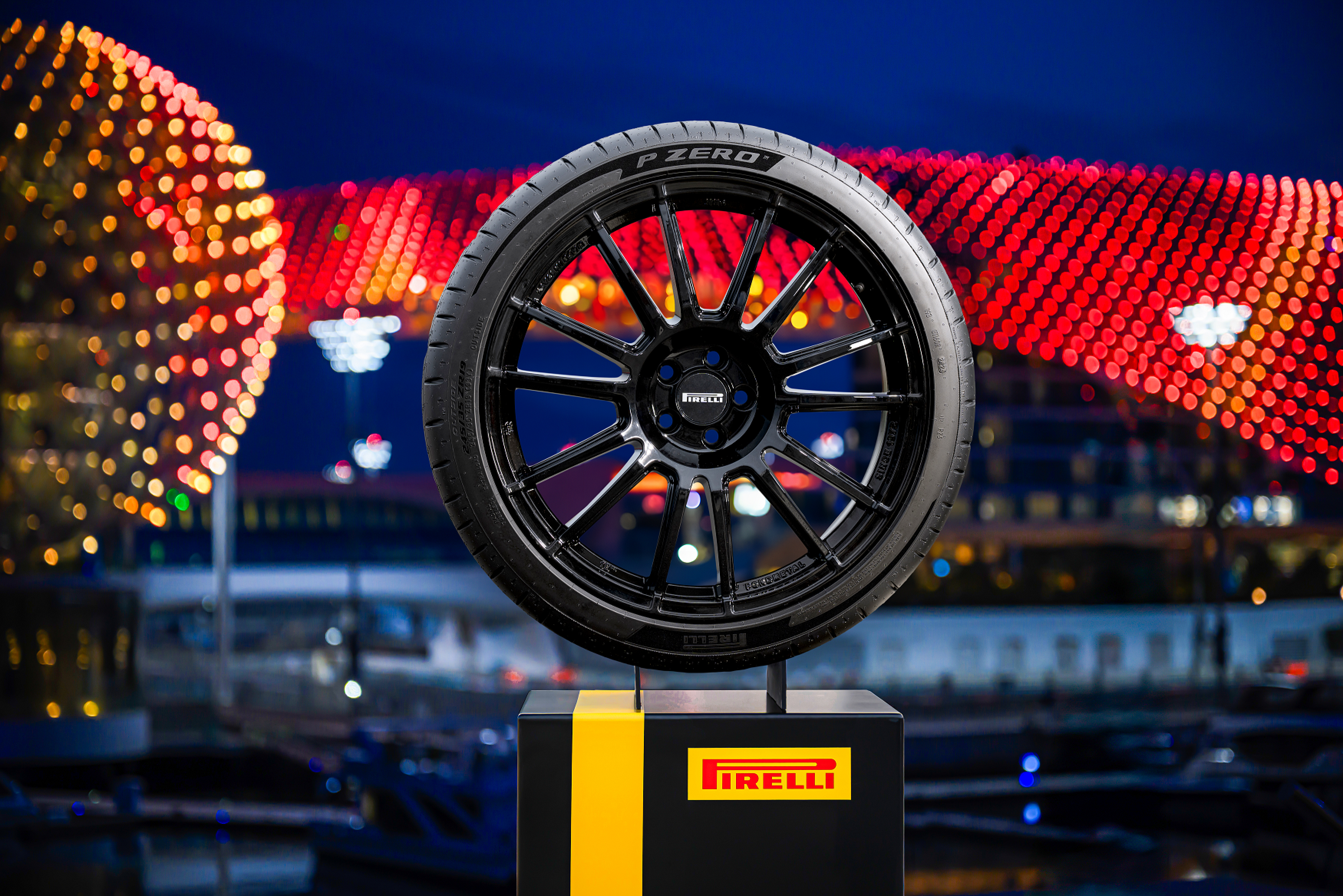 EL NUEVO PIRELLI P ZERO, GANADOR DEL COMPARATIVO DE NEUMÁTICOS DE AUTO EXPRESS