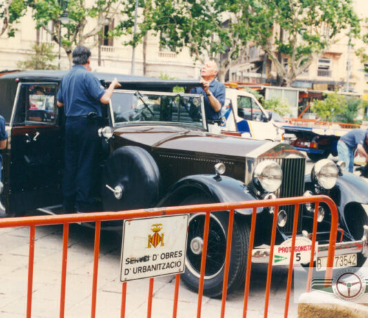 ROLLS ROYCE PHANTOM II, CHASIS 92GN, CARROZADO POR FIOL (1930) ROLLS-ROYCE PHANTOM II. CARROZADO POR "FIOL" (1930)