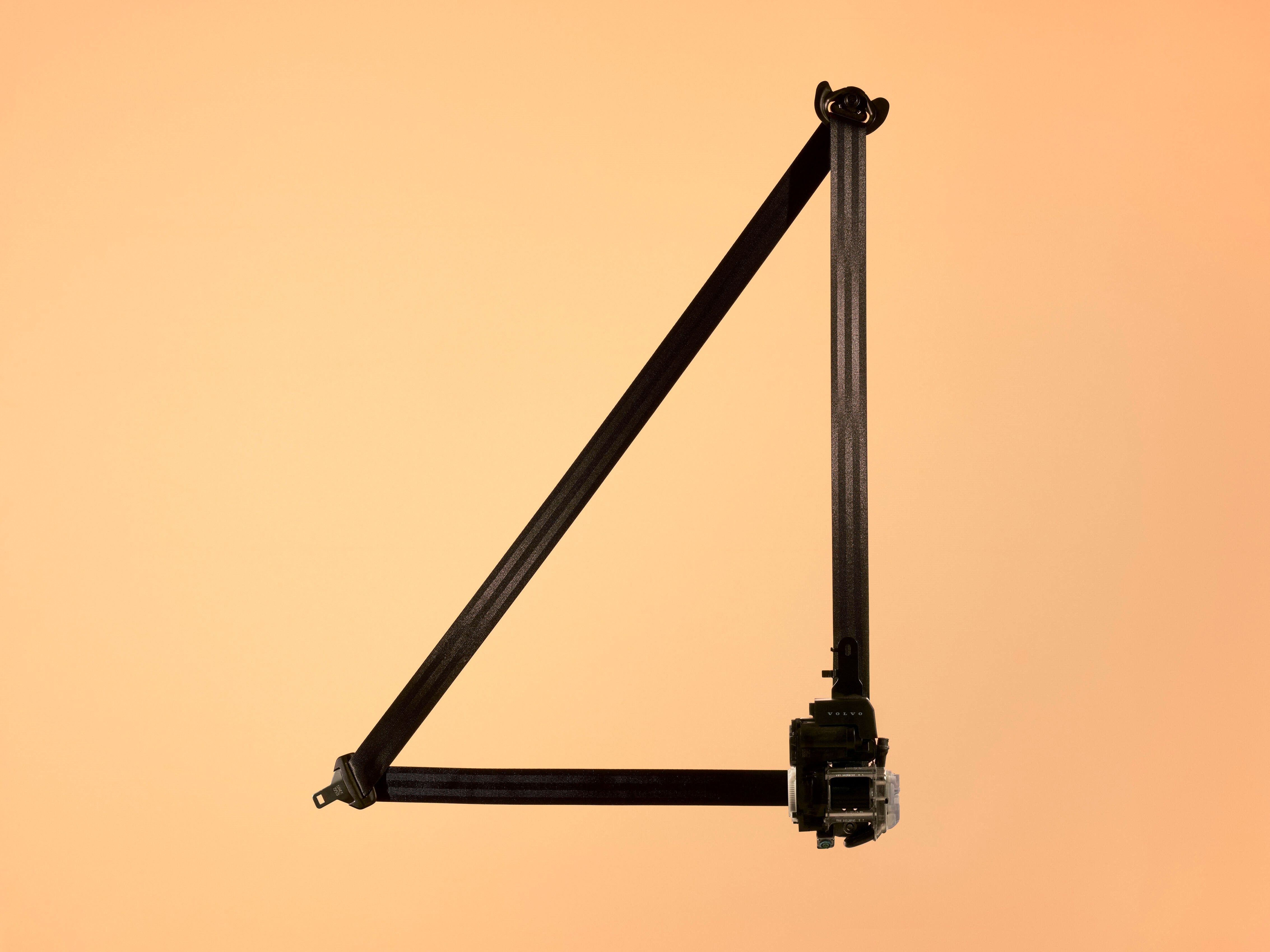 EL CINTURÓN DE SEGURIDAD MULTIADAPTATIVO DE VOLVO CARS, ELEGIDO ENTRE LOS MEJORES INVENTOS DE 2025 POR TIME