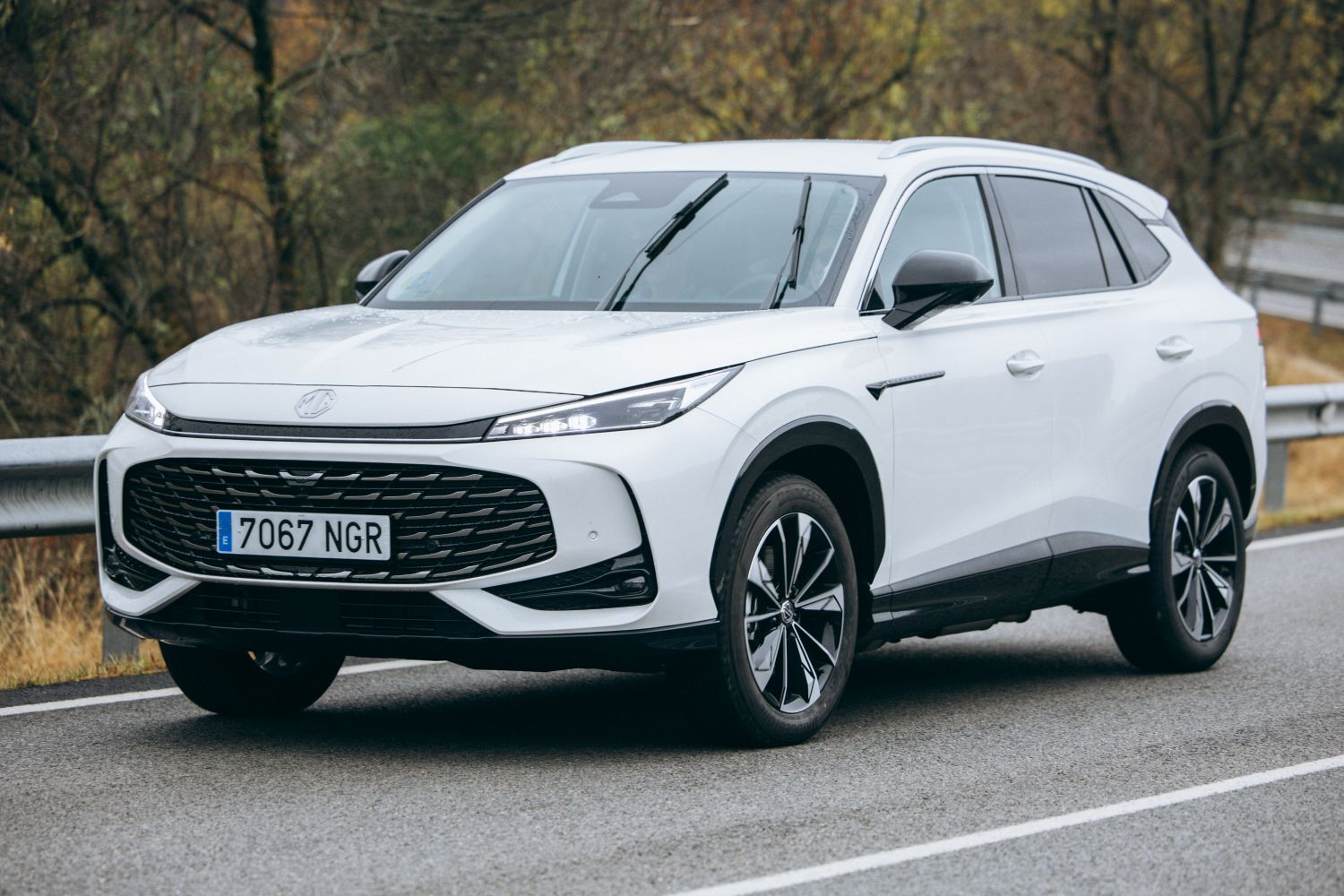 LA TECNOLOGÍA HYBRID+ DE MG PULVERIZA LOS CONSUMOS HOMOLOGADOS EN CONDICIONES REALES