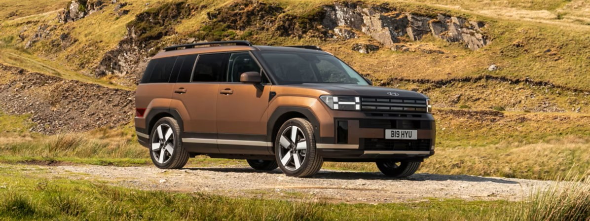HYUNDAI SANTA FE NOMBRADO SUV GRANDE DEL AÑO EN LOS NEWS UK MOTOR AWARDS 2025