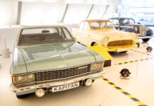 MÁS DE 25 PIEZAS ICÓNICAS DEL MUSEO OPEL Y EL FUTURISTA CORSA GSE VISION GRAN TURISMO VISITAN ESPAÑA POR PRIMERA VEZ EN LA EXPOSICIÓN OPEL LOVE EN MOBILITY CITY ZARAGOZA EXPOSICIÓN OPEL LOVE EN MOBILITY CITY ZARAGOZA