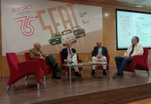 XI FORO EXPOSICIÓN «EL VEHÍCULO HISTÓRICO, UNA OPORTUNIDAD DE FUTURO» XI FORO EXPOSICIÓN "EL VEHÍCULO HISTÓRICO, UNA OPORTUNIDAD DE FUTURO"