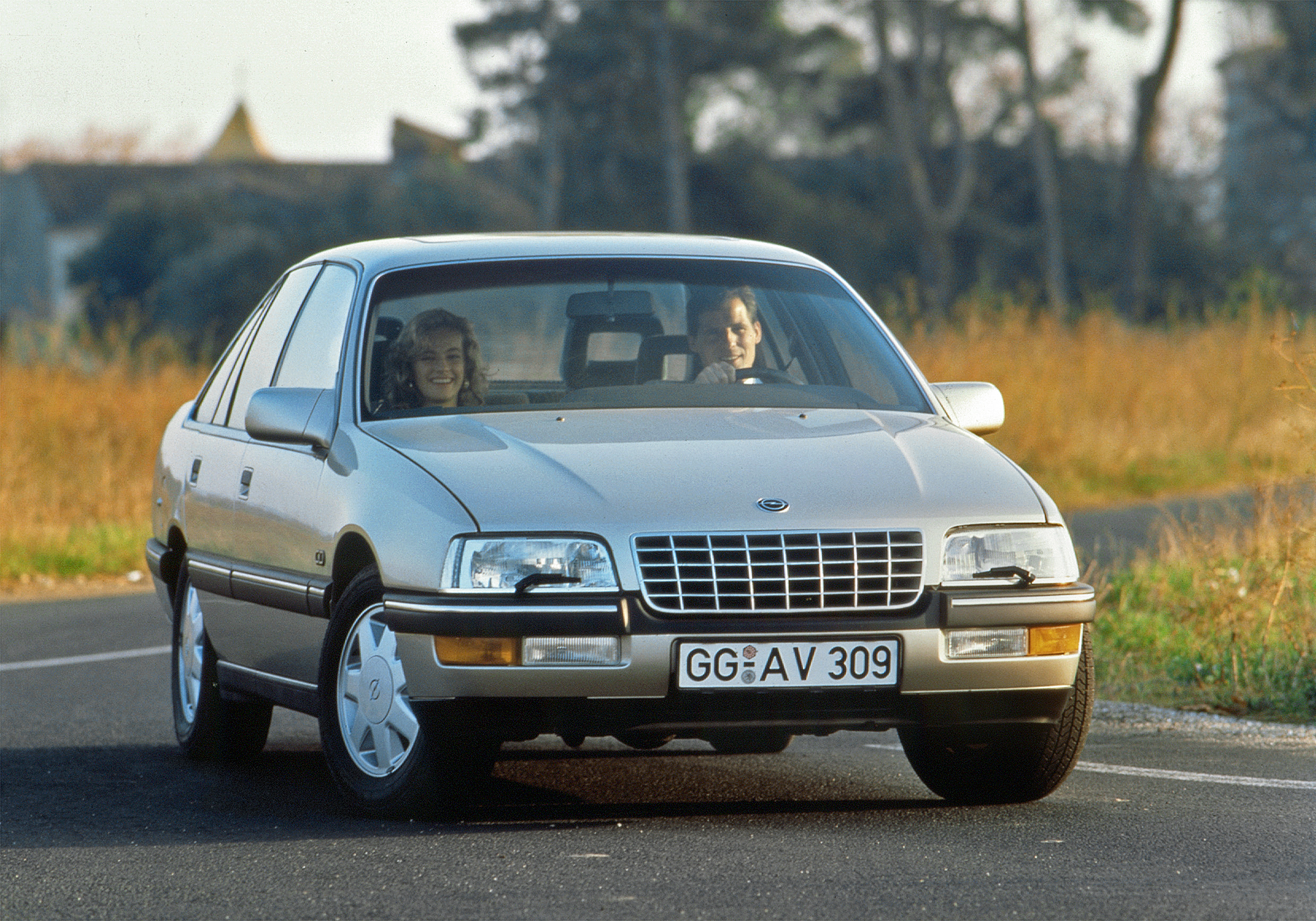 opel-ha-ganado-22-premios-golden-steering-wheel