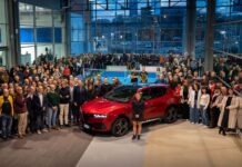 NUEVO ALFA ROMEO TONALE Y JASMINE PAOLINI EN STELLANTIS TURÍN NUEVO ALFA ROMEO TONALE Y JASMINE PAOLINI EN STELLANTIS TURÍN