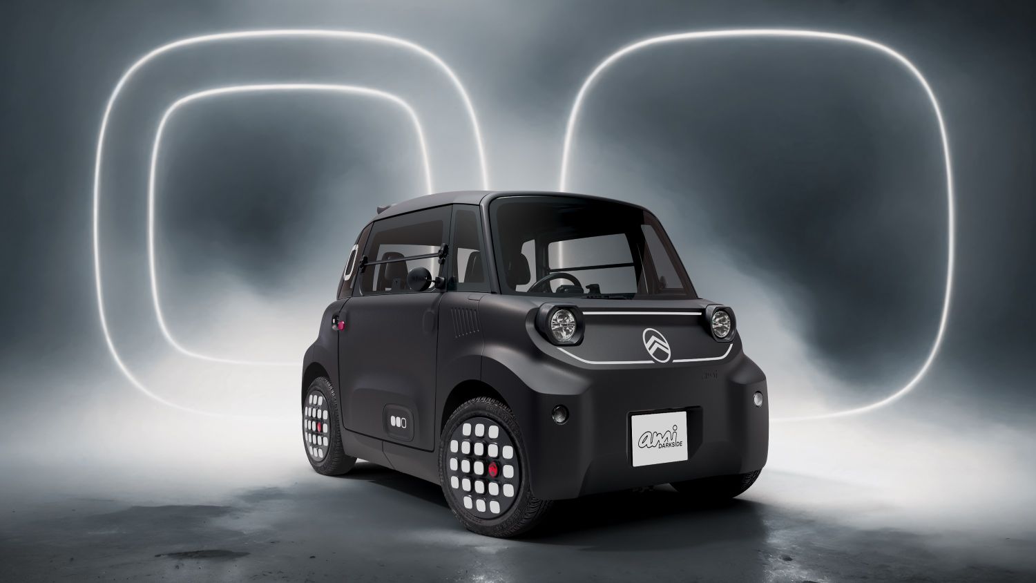 CITROËN AMI PONE EL FOCO EN SU LADO OSCURO CON LA EDICIÓN ESPECIAL «AMI DARK SIDE»