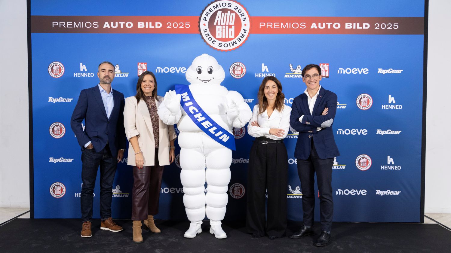 OMODA & JAECOO, PREMIO AUTO BILD A LA MEJOR TECNOLOGÍA HÍBRIDA ENCHUFABLE POR SU SISTEMA SHS