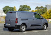 OPEL COMBO ELECTRIC: FURGONETA COMPACTA DISPONIBLE CON TRANSFORMACIÓN DE BOTT OPEL COMBO ELÉCTRICA DISPONIBLE CON LA CONVERSIÓN BOTT